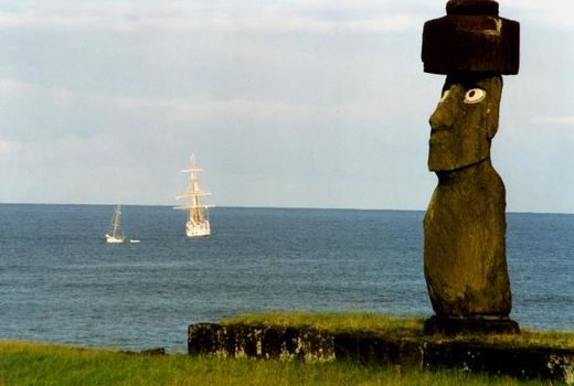 easter island statue