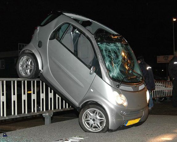 Κάντε κλικ για μεγέθυνση smart_car