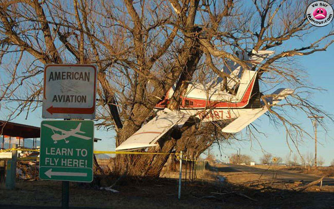 Κάντε κλικ για μεγέθυνση American aviation