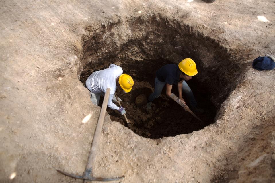 excavation tel aviv