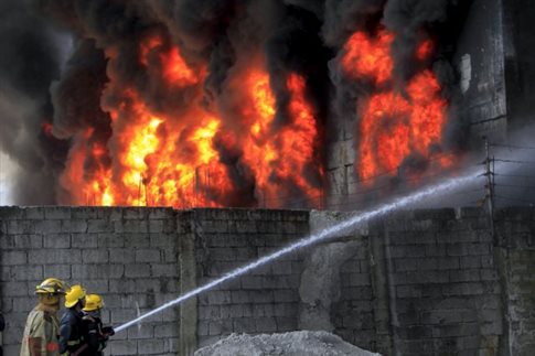 φωτιά εργοστάσιο φιλιππίνες