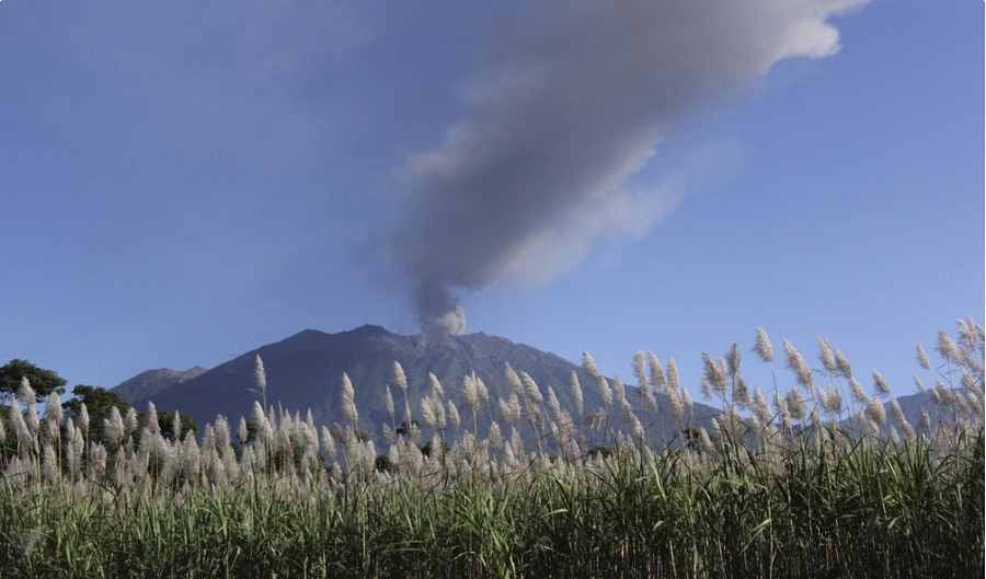 indonesia volcano