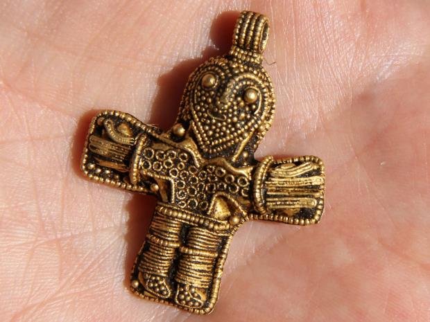 viking crucifix