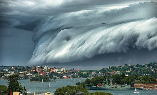 Κάντε κλικ για μεγέθυνση Cloud tsunami Sydney