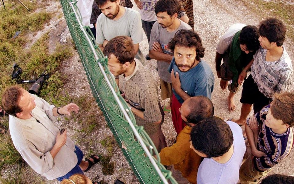 κέντρο κράτησης προσφύγων ναούρου