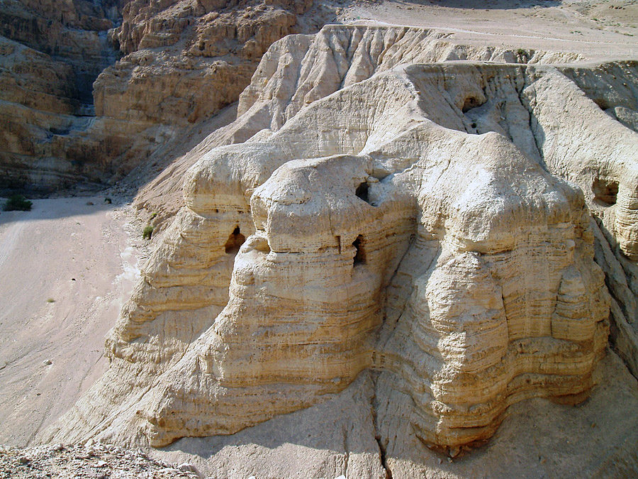 Οι σπηλιές της περιοχής Qumran