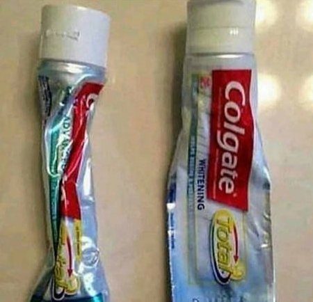 Κάντε κλικ για μεγέθυνση There are two types of people