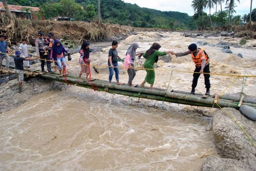 Ινδονησία πλημμύρες